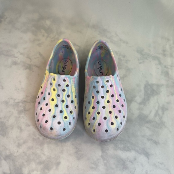 Cat & Jack Blue and Pink Water Shoes with Playful Design size 7 - Picture 3 of 8